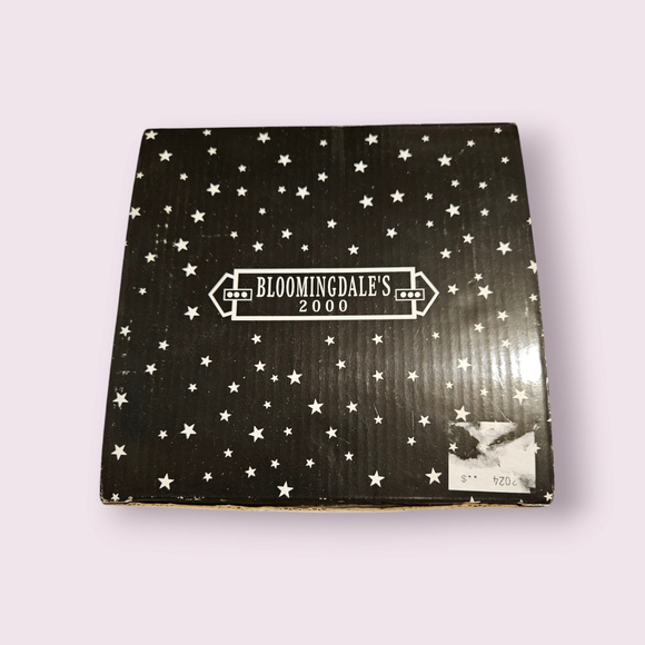 Only at Bloomingdale's 2000 Millennium New Years Snowglobe New Rare - Picture 2 of 14